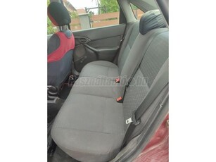 FORD FOCUS 1.4 Ambiente