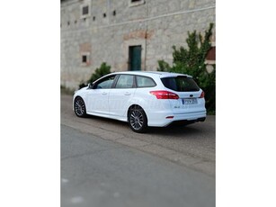 FORD FOCUS 1.5 TDCI ST-Line