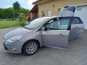 FORD FOCUS 1.6 SCTI Ecoboost Titanium