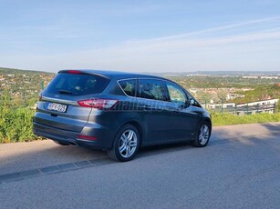 FORD S-MAX 2.0 EcoBlue Titanium AWD (Automata) Sony Adaptiv LED 4x4 Új vezérlés NEM POWERSHIFTES!!!