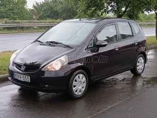 HONDA JAZZ 1.4 Elegance 170.000 km. Digit klíma