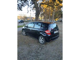 HONDA JAZZ 1.4 Elegance ++FRISS MŰSZAKI++FRISS SZERVÍZ++