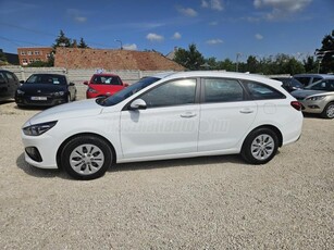 HYUNDAI I30 1.6 CRDi LP Comfort MAGYARORSZÁGON VÁSÁROLT-GARANCIÁLIS-SZERVIZKÖNYV-ÜLÉSFŰTÉS!