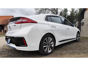 HYUNDAI IONIQ hybrid 1.6 GDi Premium 6DCT