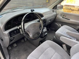 KIA CARNIVAL 2.9 TD (7 személyes )