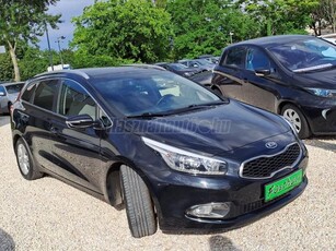 KIA CEE'D SW 1.6 CRDI FIFA Prémium 1 ÉV GARANCIA! FRISS MŰSZAKI!