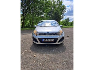 KIA RIO 1.2 CVVT EX Limited