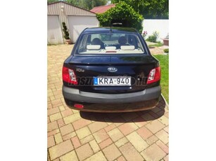 KIA RIO 1.4 EX (Automata)