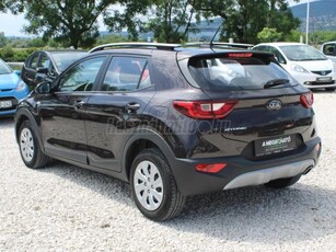 KIA STONIC 1.25 MPI LX MO-i Végig Kia-nál szervizelt T-Ny kerekek 35eKM!