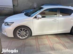 Lexus CT 200H Mark Levinson Luxory Top Full Extra Eladó