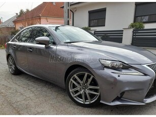 LEXUS IS 300h F-Sport&Safety (Automata)