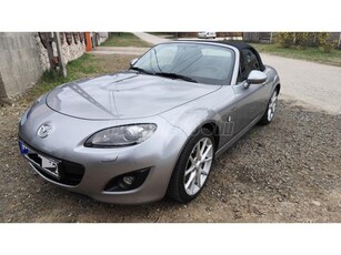 MAZDA MX-5 2.0i 16V Revolution EU5