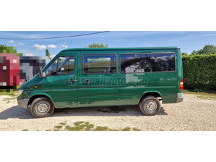 MERCEDES-BENZ SPRINTER 211 CDI 902.661