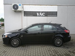 MITSUBISHI LANCER Sportback 1.6 Invite Special XENON