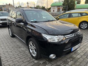 MITSUBISHI OUTLANDER 2.2 DI-D Instyle Navi 4WD (Automata) Új vezérlés vonóhorog 4x4 automata kamera