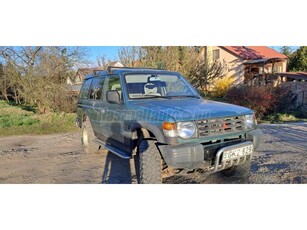 MITSUBISHI PAJERO Wagon 2.5 TD GL Young