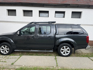 NISSAN NAVARA 4WD Double 2.5D SE (Automata)