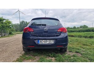 OPEL ASTRA J 1.4 Enjoy