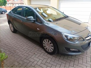 OPEL ASTRA J Sedan 1.4 T Enjoy magyaro-i. sérülés mentes