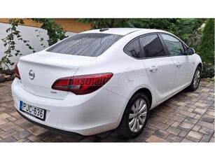 OPEL ASTRA Sedan 1.6 CDTI Enjoy (Automata)