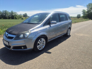 OPEL ZAFIRA B 1.9 DTI Elegance