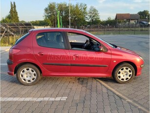 PEUGEOT 206 1.1 Riviera Megkimelt Állapotban! Rozsdamentes! Jeghideg Klíma! 2 db Gyári kulcs!