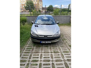 PEUGEOT 206 1.4 Urban Pack Kevesett futott 104 932 km!