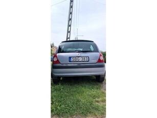 RENAULT CLIO 1.2 Free