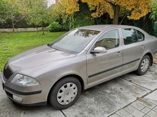 SKODA OCTAVIA 1.4 Ambiente