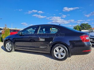 SKODA OCTAVIA 1.6 CR TDI Style / ÁFÁS / MAGYARORSZÁGI / 1 TULAJ / GARANCIA / NAGY KIJELZŐ /