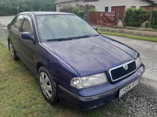 SKODA OCTAVIA 1.6 SLX