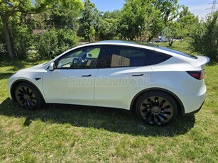 TESLA MODEL Y Performance AWD (Automata) Karcmentes állapot.Berlin.Ryzen.Parkszenzoros