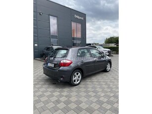 TOYOTA AURIS 1.6 Sol