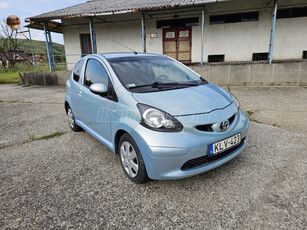 TOYOTA AYGO 1.0 AC