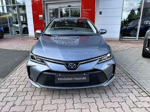 TOYOTA COROLLA 1.8 Hybrid Comfort Tech e-CVT MO-i. 1. tulajdonos. 2 év Toyota Minősített Használt Garancia