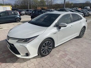 TOYOTA COROLLA 1.8 Hybrid Executive e-CVT ÁFÁS!Magyarországi!1 tulajdonostól!Szervizkönyves!