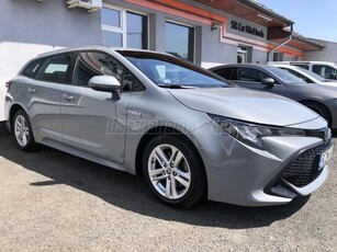 TOYOTA COROLLA Touring Sports 2.0 Hybrid Comfort e-CVT Magyar! Első tul.! Garancia! Végig vezetett szerviztörténet! Tolatókamera! LED!