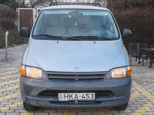 TOYOTA HI-ACE 2.4D 6 fős! - Mo.-i!-2oldali tolóajtó-1.5t vonóhorog!