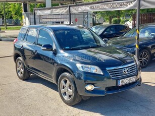 TOYOTA RAV 4 Rav4 2.0 Executive Navi CVT Magyarországi. 2 tulajdonos. végig márkaszervízben!