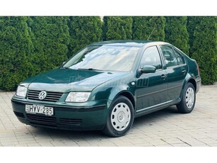 VOLKSWAGEN BORA 1.6 Comfortline