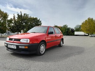 VOLKSWAGEN GOLF III 1.4 CL Pink Floyd