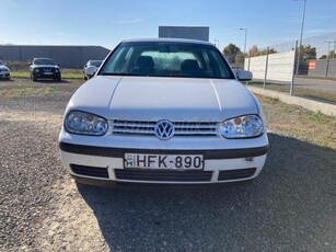 VOLKSWAGEN GOLF IV 1.6 Comfortline MAGYARORSZÁGI/KLIMA/2 LÉGZSÁK /TÉLI GUMIK/ÖSSZES KULCS/