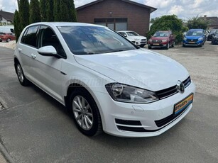 VOLKSWAGEN GOLF VII 1.6 TDI BMT Comfortline 4Motion V.SZ.KÖNYV ÉRINTŐ KÉPERNYŐS NAVIGÁCIÓ ÜLÉSFŰTÉS TEMPOMAT 181E KM