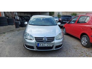 VOLKSWAGEN JETTA 1.9 PD TDI Trendline