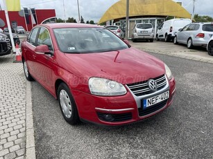 VOLKSWAGEN JETTA V 1.4 Tsi Comfortline DSG