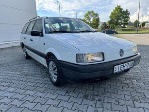 VOLKSWAGEN PASSAT I