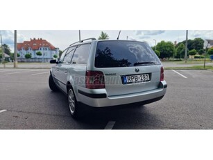 VOLKSWAGEN PASSAT V Variant 1.6