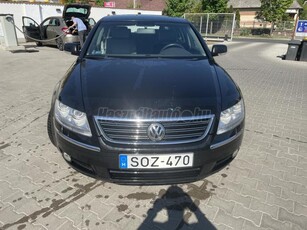 VOLKSWAGEN PHAETON 3.0 V6 TDI 4Motion (Automata) [5 személy] Rendkívül megkímélt. 2. tulajdonostól. diesel. sedan