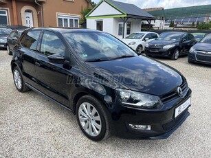 VOLKSWAGEN POLO V 1.2 70 Highline TEAM kivitel! Vezetett szervizkönyv! Szép állapot!