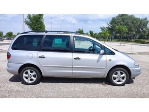 VOLKSWAGEN SHARAN 1.9 TDI GL